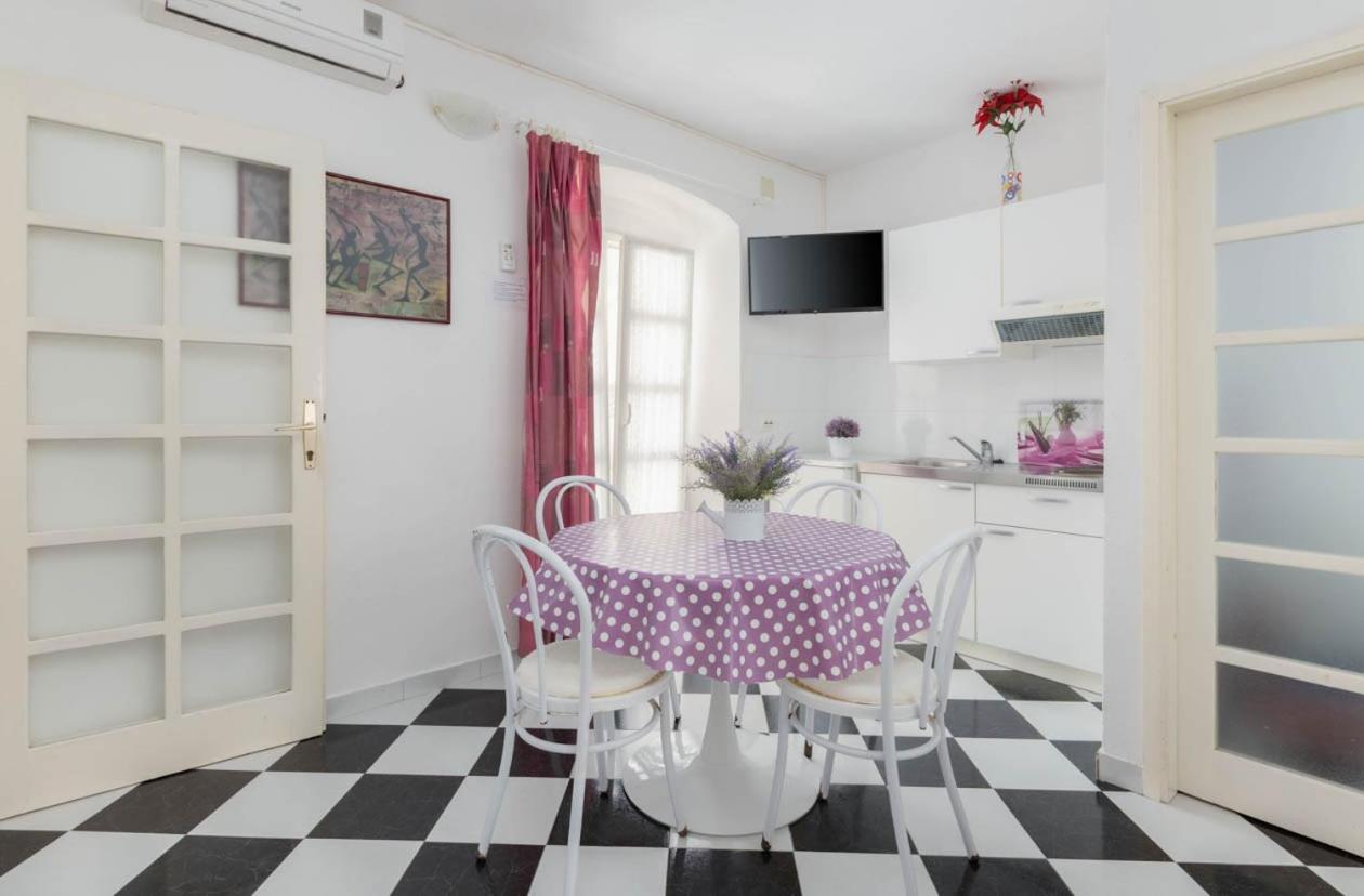 Apartmani Marija Подгора Экстерьер фото