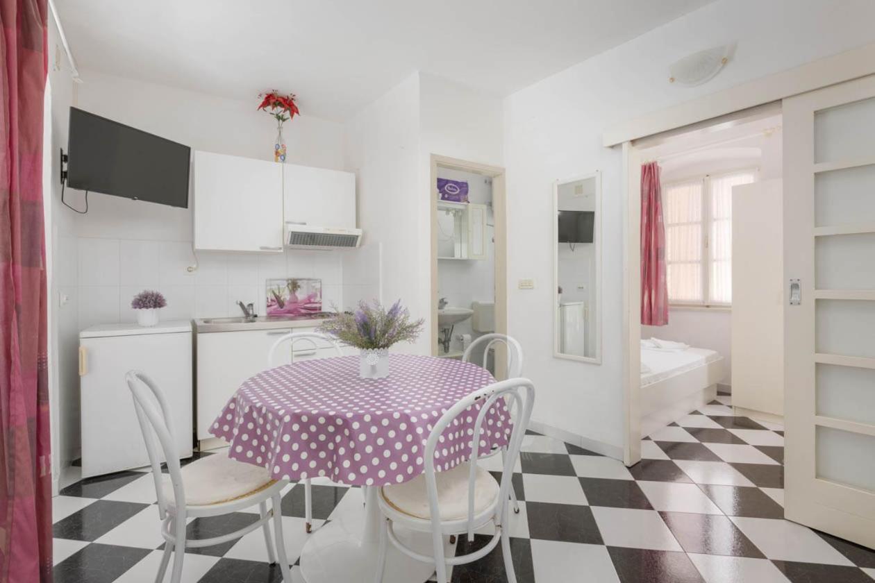 Apartmani Marija Подгора Экстерьер фото